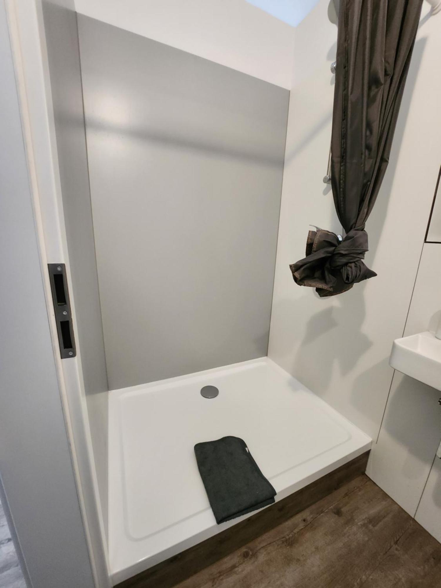 Studio-Apartments & Moeblierte Wohnungen Fuer Monteure Zentral In Мильгейм-на-Руре Экстерьер фото