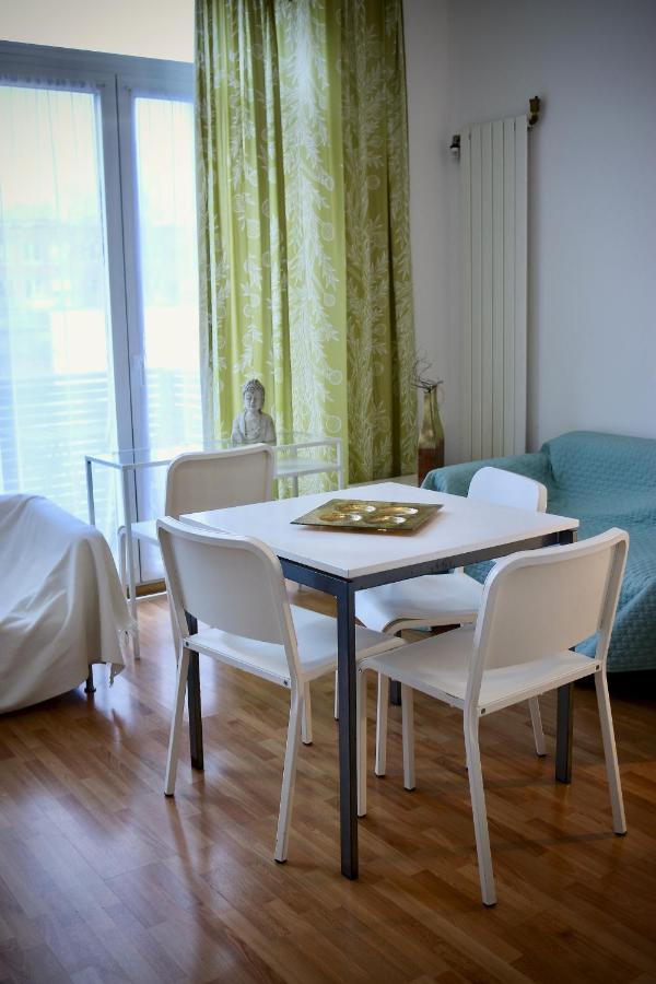Studio-Apartments & Moeblierte Wohnungen Fuer Monteure Zentral In Мильгейм-на-Руре Экстерьер фото